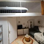 La Tiny House Yourhosthelper