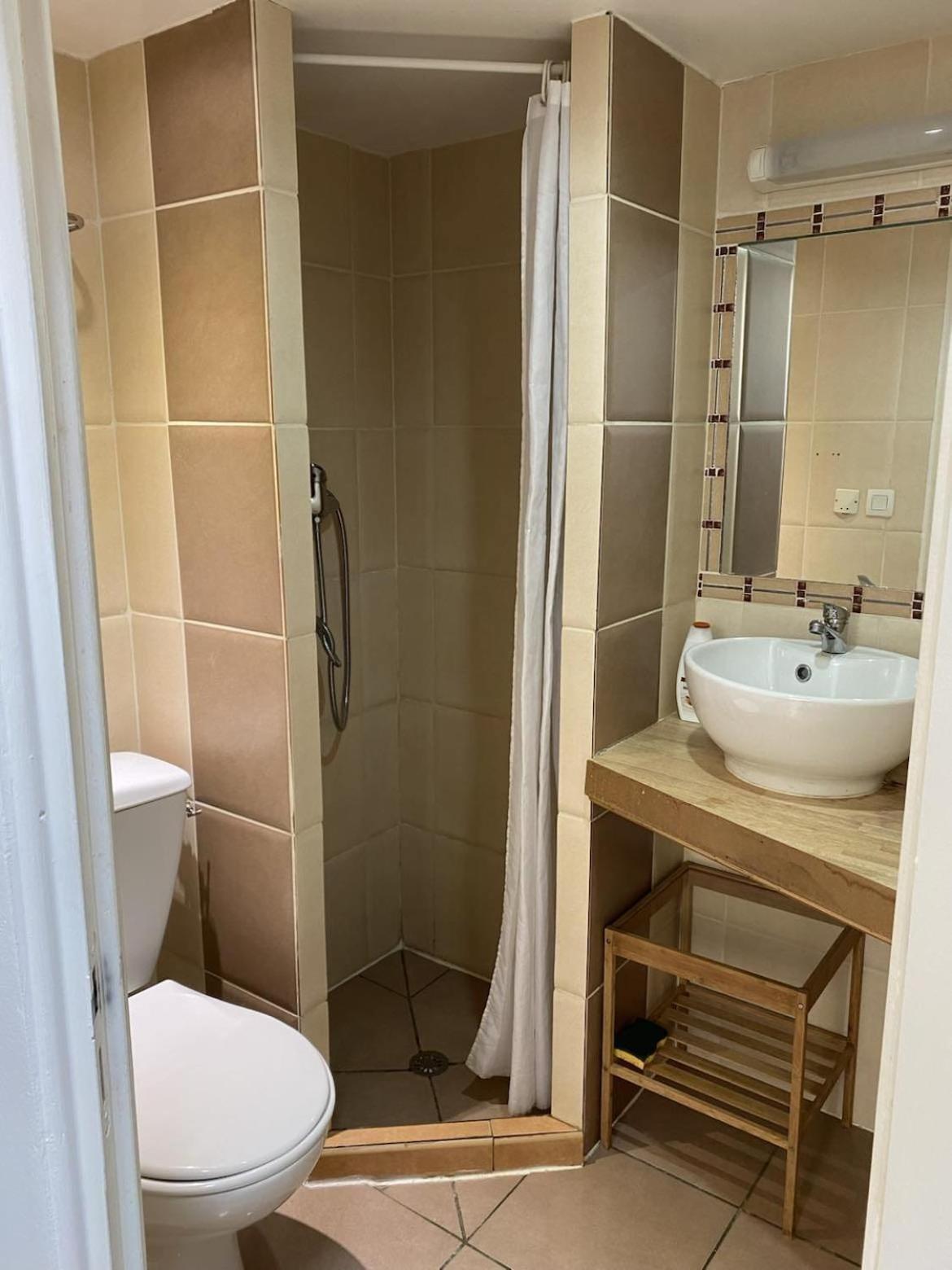 La Tiny House Yourhosthelper Narbonne